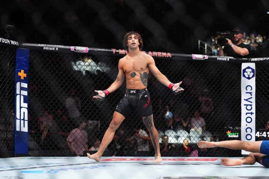 Rychlá šichta ve Vegas. Pohodář z UFC potřeboval na KO pouze 19 sekund 