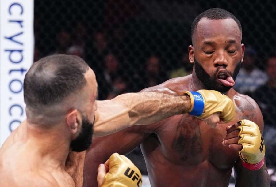 Dva titulové zápasy v UFC. Šampion jde do boje