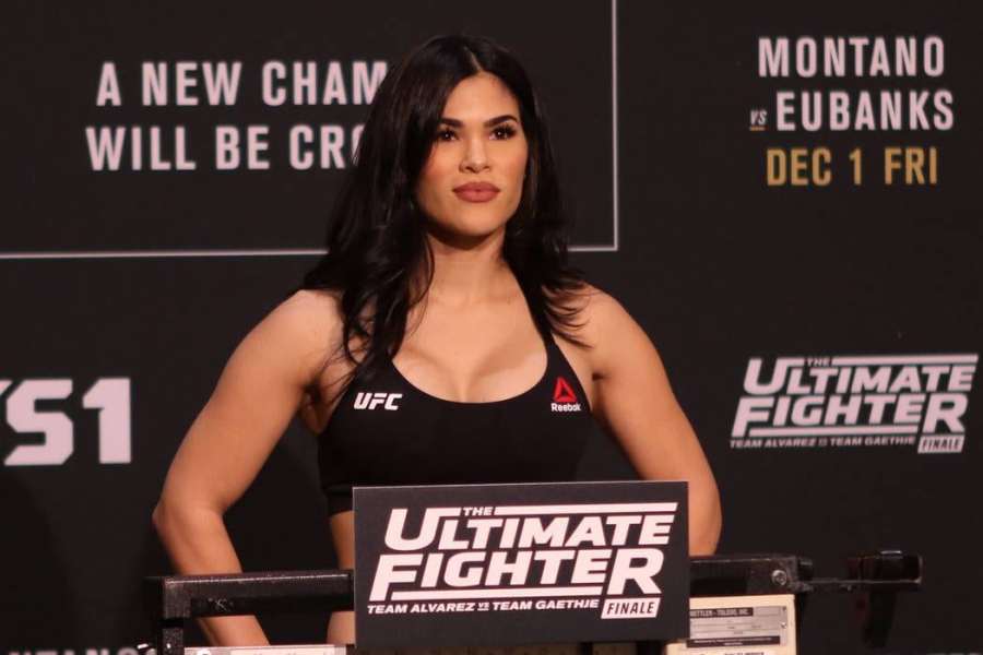 Šla i do naha. Bývalá bojovnice UFC nafotila odvážné snímky