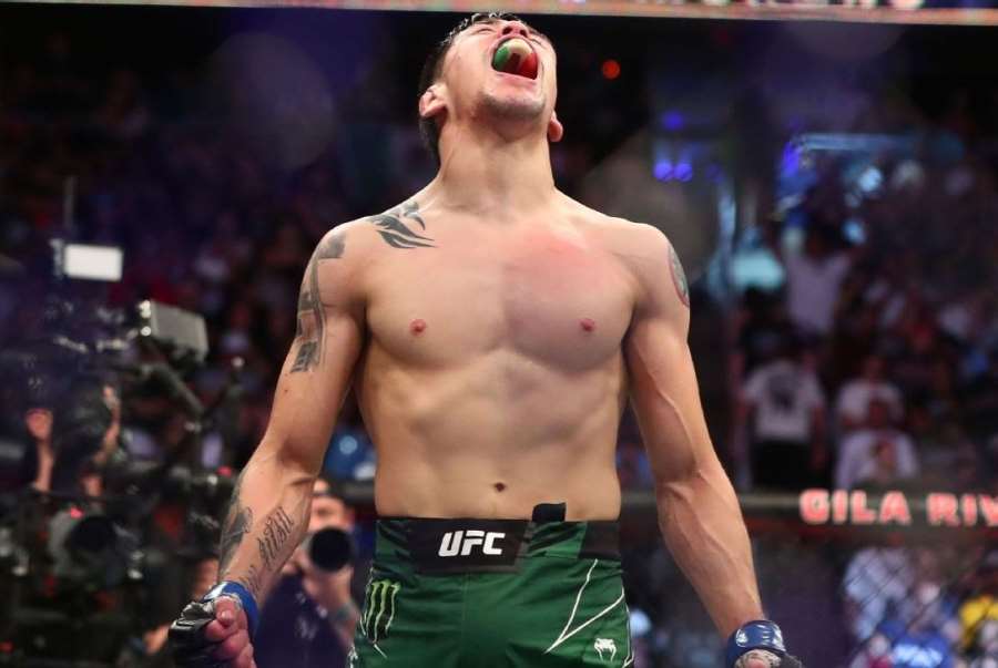 Mexičan přežil krizi a vrátil se zpět na trůn! Pak se omluvil rivalovi, s nímž v UFC přepíšou dějiny