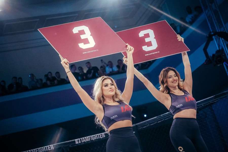 Proti sobě. IAF a RFA v jeden večer v Praze. Komu dají fanoušci přednost?