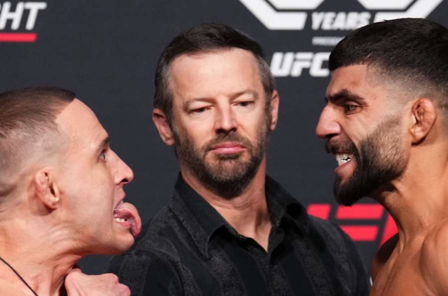 Chci titul šampiona. Ten pás je všechno, na čem mi záleží, řekl Iráčan po další velké výhře v UFC 