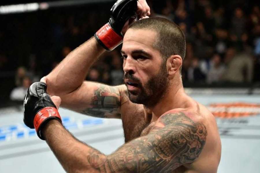 Legendární fighter má jasno. Chandler může poslat McGregora do důchodu