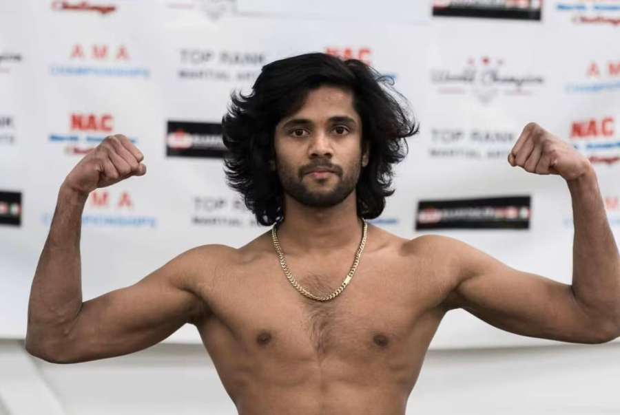 Tragická smrt MMA bojovníka. Osudným se mu stal boj s medvědem