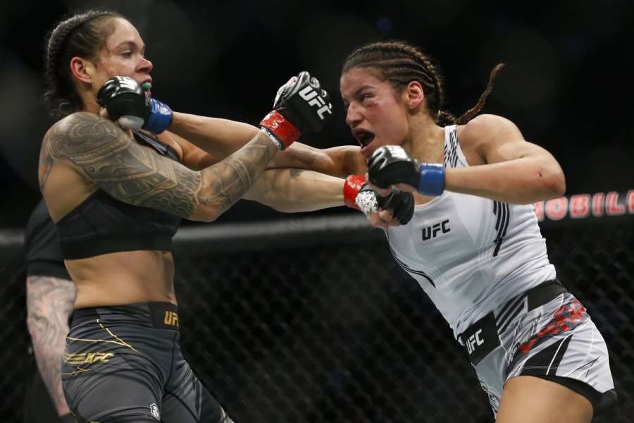 UFC chystá bombu! White: Tohle bude největší ženský zápas všech dob