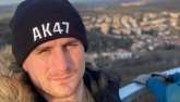 AK 47, to nejde přehlédnout. 