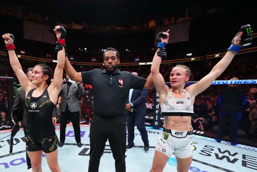 Překvapení v UFC. Krásná bitva dvou královen skončila remízou. Rozhodčí byli ovlivnění, zlobila se Shevchenko