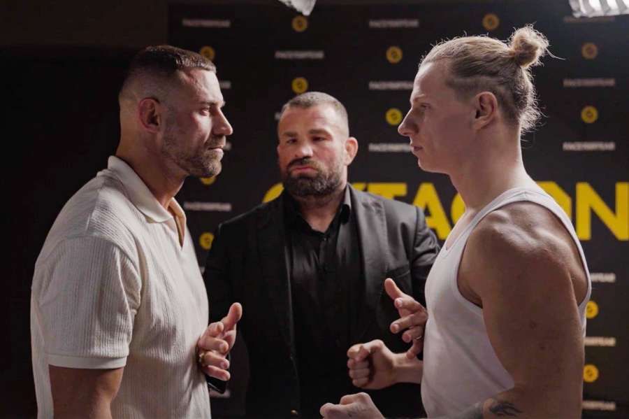 Tóth ukázal formu a poslal Raškovi varování. Urazím ti čelist