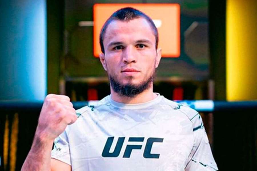 Nový Chabíb? Jeho bratranec si v UFC připsal další výhru a stále drží neporazitelnost