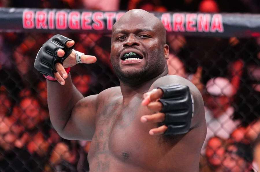 Fanoušek natočil nahou scénu. Zápasník UFC sundal kraťasy, pak i trenky