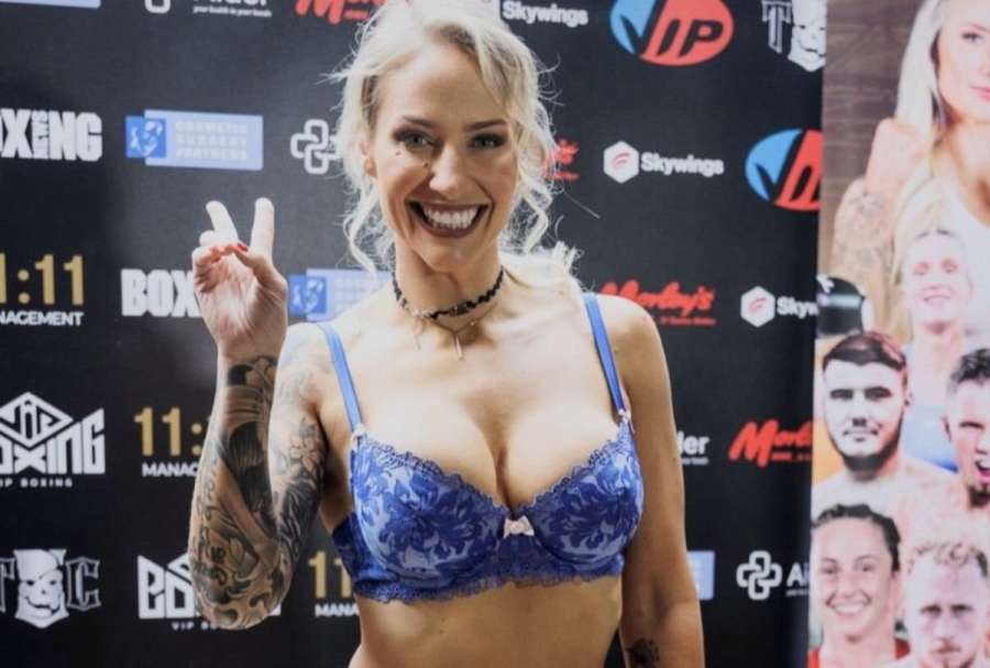 Na váze ohromila, neměla oblečení, v ringu provokatérka prohrála