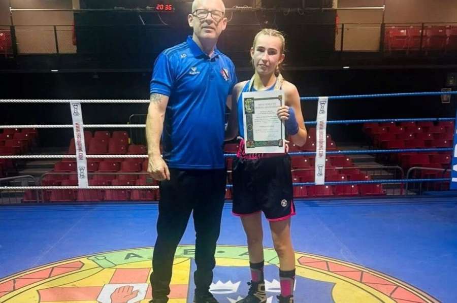 Ostuda. Boxerská šampionka na ulici napadla ženu. Nedokázala přestat