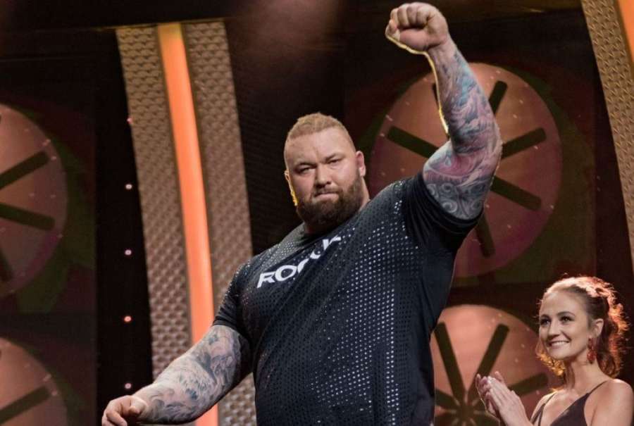 Neuvěřitelný výkon. Obrovitý rekordman zvedl 510 kilo