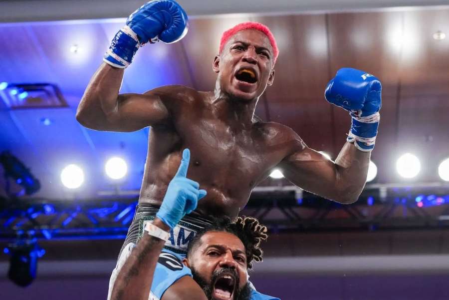 Boxerský svět ohromen. KO roku. Čtvrt milionu dolarů pro vítěze