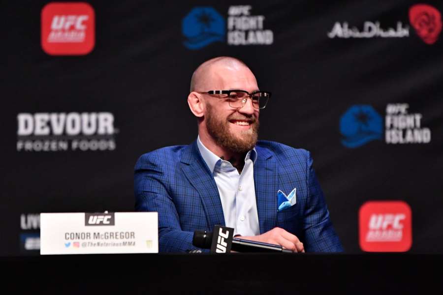 Tohle mělo všechno. McGregor vybral nejlepší zápas UFC v tomhle roce