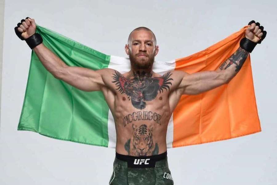 McGregor ukázal trénink. Tohle jsou podomácku vyrobené výbušniny, chlubil se