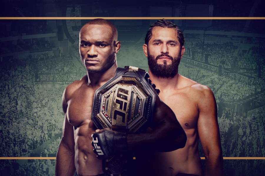 Jsou tu tři velké bitvy v UFC, souboje o šampionské pásy a pomyslné koruny vládců