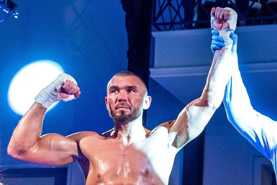 Pár hodin a bylo vše jinak. Jak vidí boxer Pejsar zrušený duel v Lucerně? 