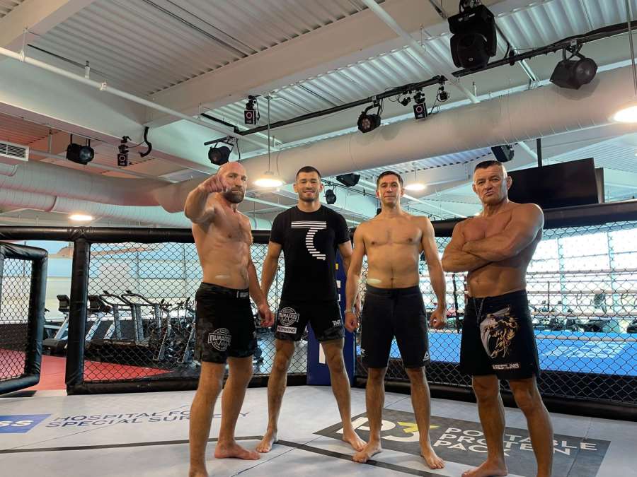 Muradov ladí formu v Las Vegas. V USA se tým pere s pekelnou teplotou