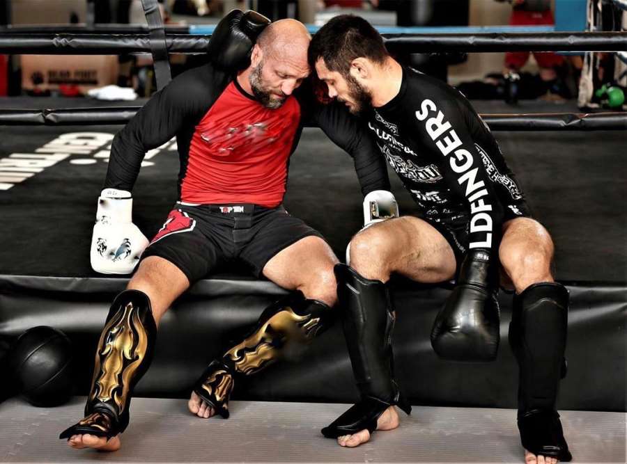 Tvrdé přivítání. Muradov dostal naloženo. Po letech přišla změna, válčí v UFC
