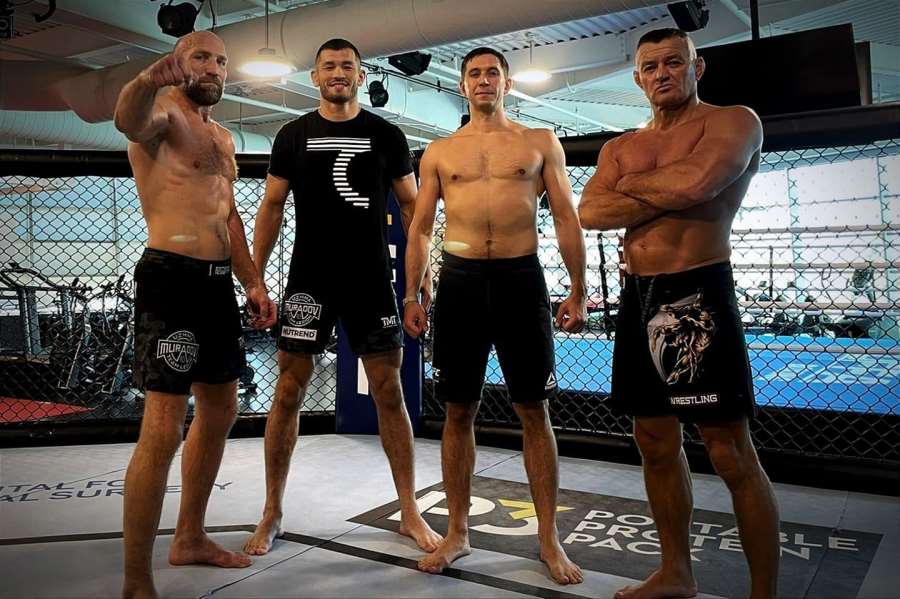 Když to Mach trefí, týpek poletí, věří trenér před bitvou v UFC