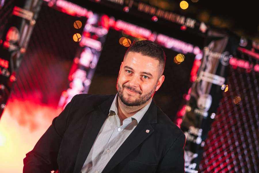 Nejdeme do Dubaje s tím, že hned na prvním turnaji vyděláme miliony, říká šéf RFA