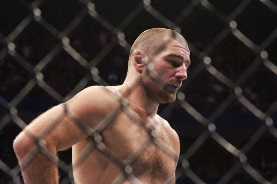 Šampion UFC si musí dát pauzu. Mimo může být i půl roku 