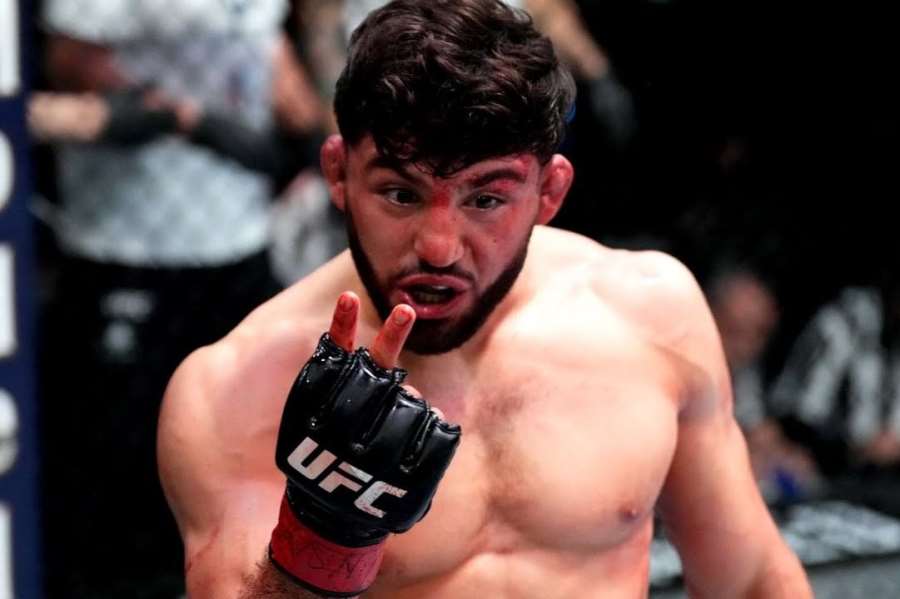   Rozepře s fanouškem ho přišla draho. Divočák z UFC dostal trest i naději