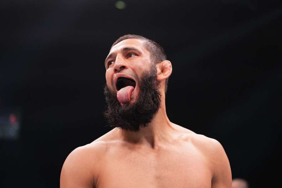 Životní bitva. Na kontroverzní hvězdu UFC čeká titulový souboj