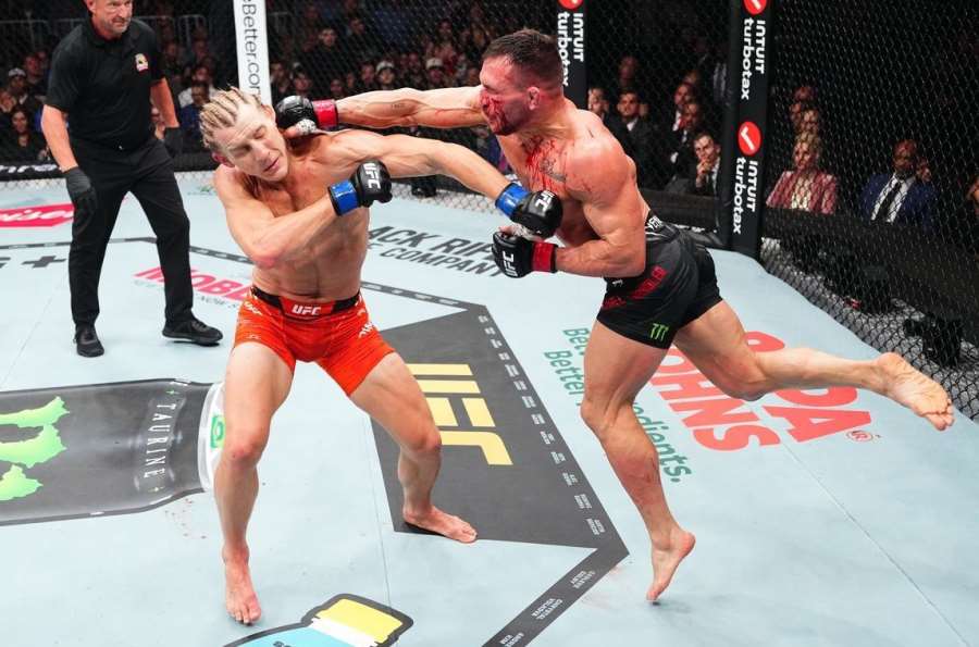 Hvězda UFC předvedla fenomenální výkon, titulový vyzyvatel skončil na kolenou