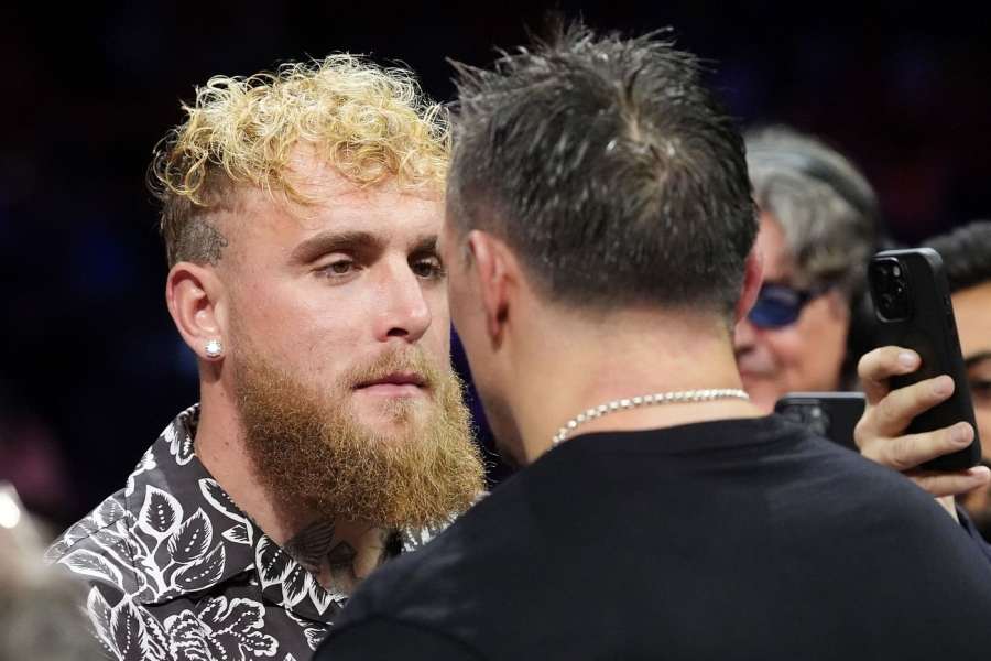 Paul vyrazil za Usykem do ringu. Absolutní blud, směšné, reagují fanoušci