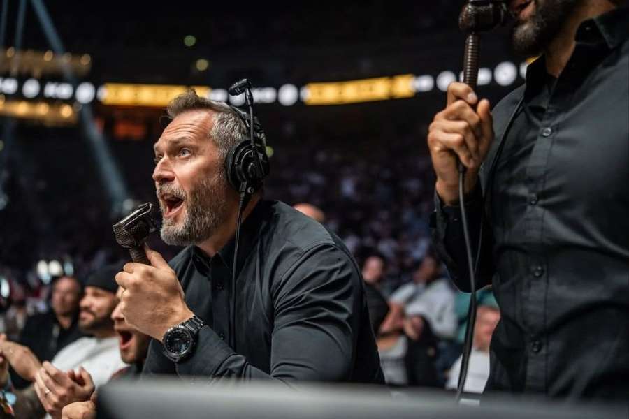 Oktagon píchl do vosího hnízda. Dostal zálusk na Polsko