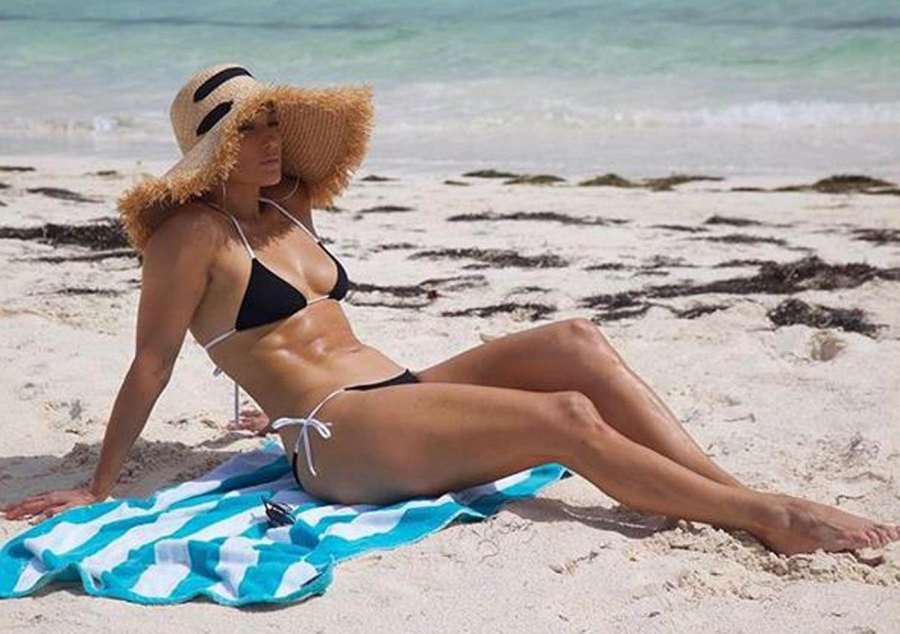 Její postava udivuje, zná klíč k úspěchu. Slavná Jennifer Lopez má 56 let