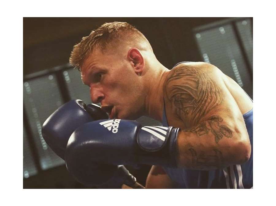 Děkuji tátovi, že mě dal na sport, rozloučil se s ringem Chládek. Vrátí se někdy?